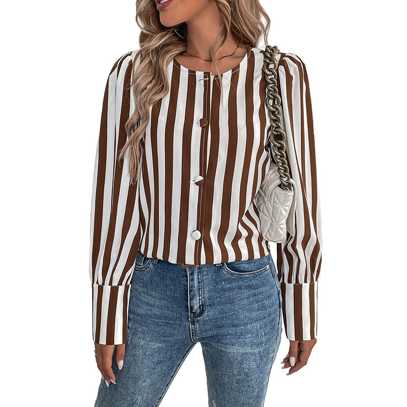 Damen Elegante gestreifte Bluse mit Knopfdetails Nord Taschen