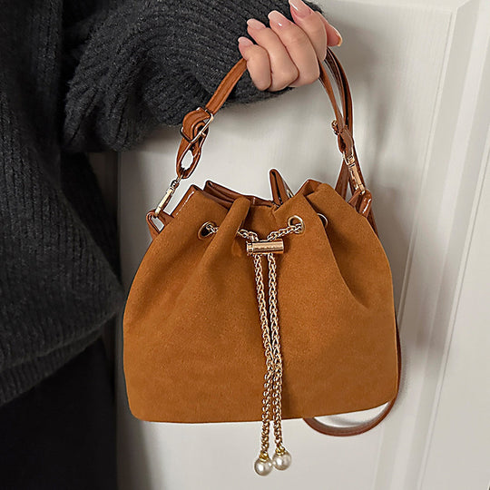 Damen Beuteltasche mit elegantem Schnürverschluss Nord Taschen