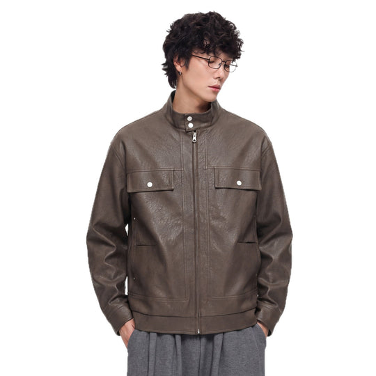 Herren Lederjacke im Fieldstil mit Stehkragen, Brustklappen und Reißverschluss Nord Taschen