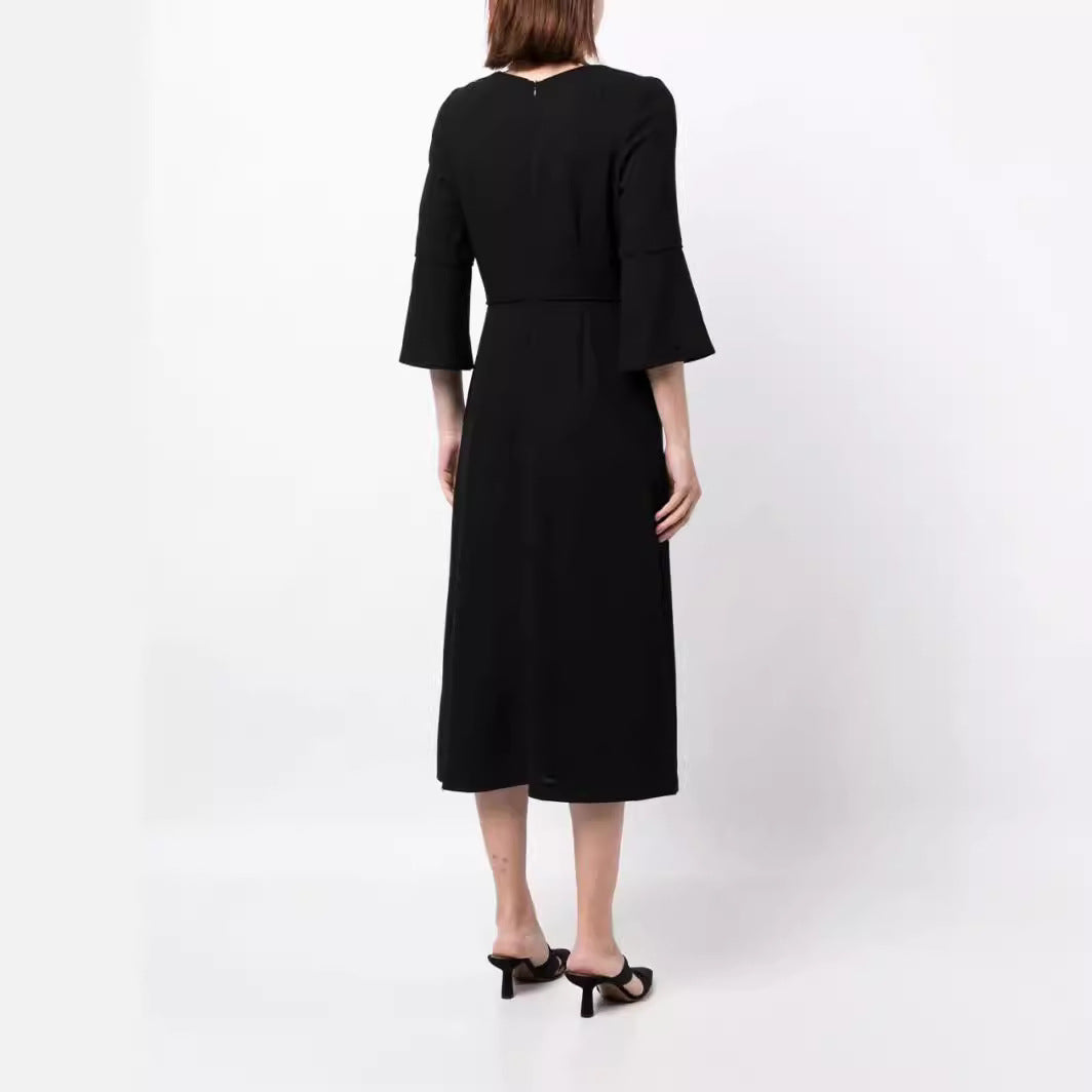 Damen Midikleid mit taillierter Silhouette und Trompetenärmeln Nord Taschen