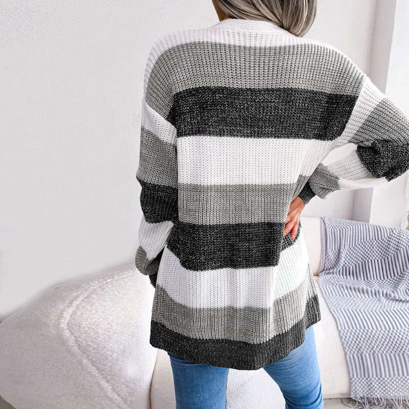 Nord Taschen | Gestreifte Strickjacke Im Lässigen Stil