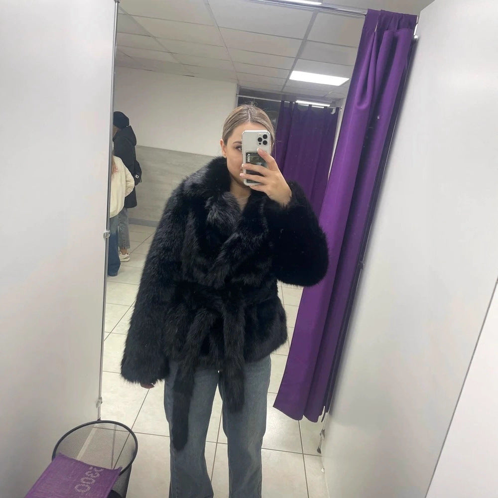 Damen Kurzmantel aus langflorigem Faux-Fur mit taillierendem Bindegürtel Nord Taschen