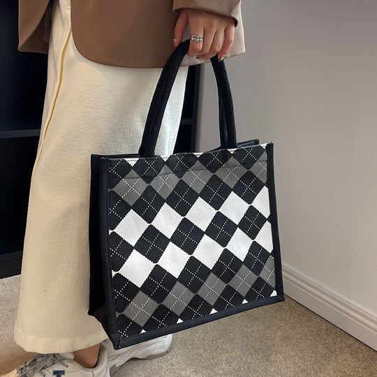 Damen große Tragetasche mit eleganten Karomuster Nord Taschen