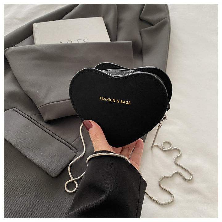 Damen Herzförmige Umhängetasche aus Vegan-Leder Nord Taschen