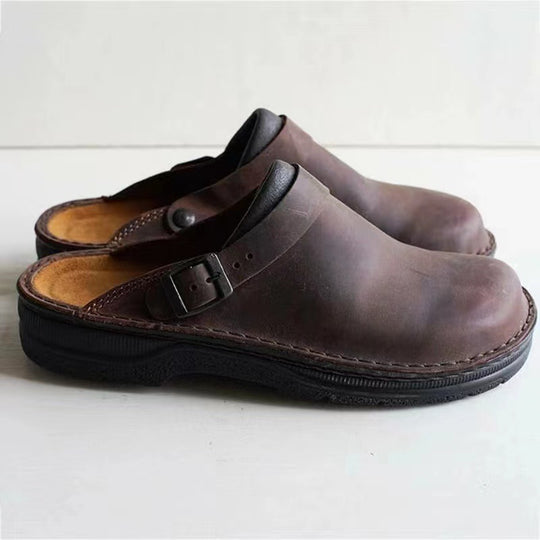 Herren Leder-Mule Clog mit verstellbarer Schnallenlasche und gepolstertem Komfortfußbett Nord Taschen