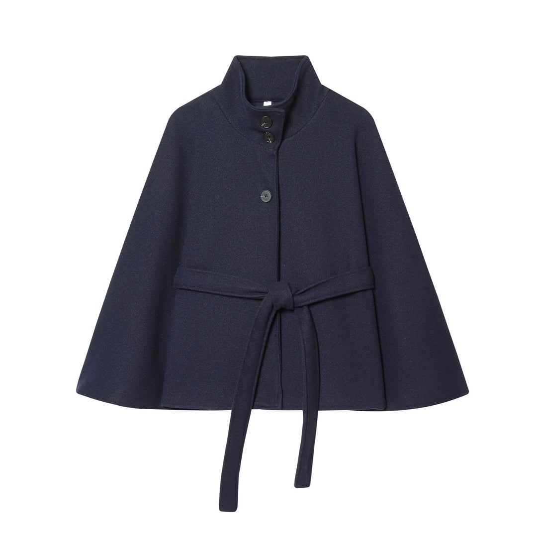 Damen Kurzes Cape-Mantel mit Stehkragen, Knopfleiste und Bindegürtel Nord Taschen