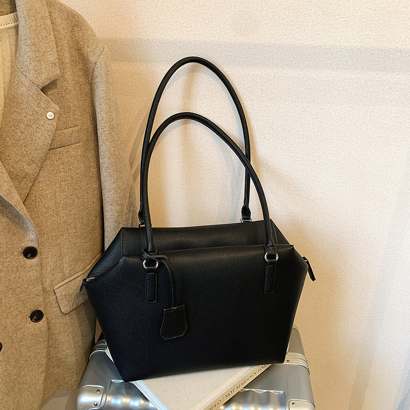 Damen Einkaufstasche aus strapazierfähigem Kunstleder mit elegantem Design Nord Taschen