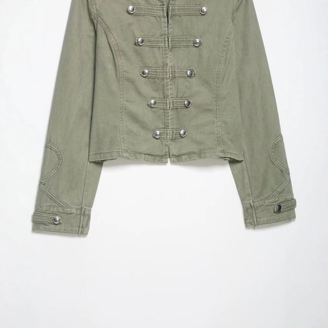 Damen 10+ taillierte Cropped Militärjacke im Vintage‑Look mit dekorativer Metallknopfleiste Nord Taschen