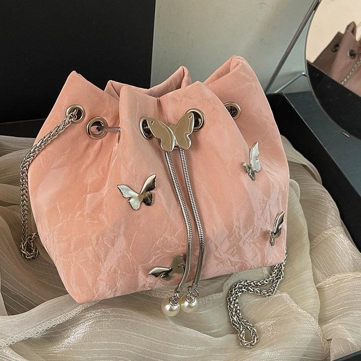 Damen Beuteltasche mit verspielten Schmetterlingsapplikationen Nord Taschen