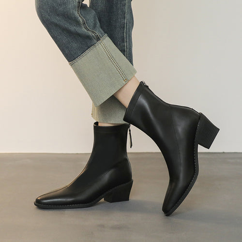 Damen Minimalistische Sock‑Ankleboot aus Glattleder mit hinterem Reißverschluss und sculpted Blockabsatz Nord Taschen