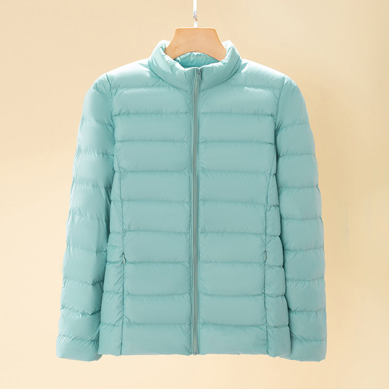 Damen ultraleichte gesteppte Daunenjacke mit Stehkragen und Reißverschluss Nord Taschen