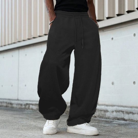 Herren weite Sweatpants im Baggy Cut mit elastischem Bund, Tunnelzug und Eingrifftaschen Nord Taschen