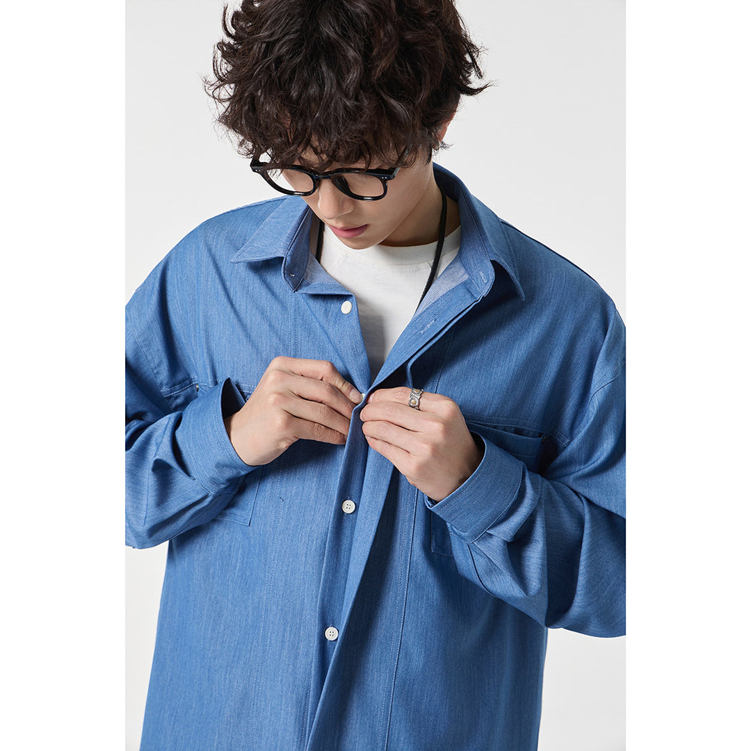 Herren Oversize Hemdjacke aus leichter Denim-Qualität mit verdeckter Knopfleiste und Brusttaschen Nord Taschen