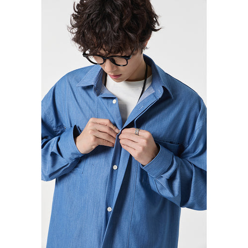 Herren Oversize Hemdjacke aus leichter Denim-Qualität mit verdeckter Knopfleiste und Brusttaschen Nord Taschen
