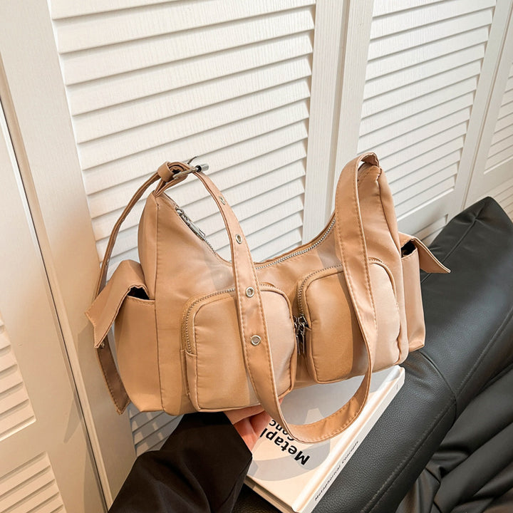 Damen Umhängetasche mit praktischen Vorderfächern und modischem Design Nord Taschen