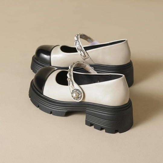 Damen elegante Mary-Jane Schuhe mit modischer Kettenverzierung Nord Taschen