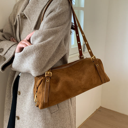 Damen Schultertasche aus hochwertigem Wildleder mit abnehmbaren Riemen Nord Taschen