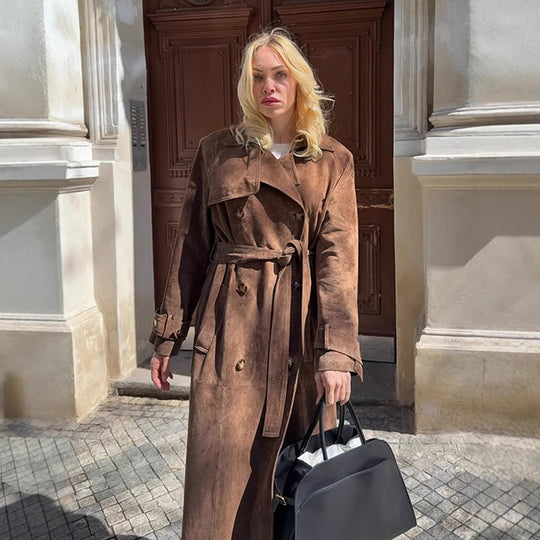 Damen Maxilanger Veloursleder‑Trenchcoat mit Bindegürtel Nord Taschen