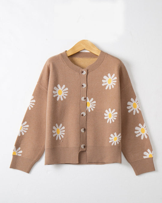 Damen Oversize-Strickcardigan mit Blumenapplikation, Perlmuttknöpfen und Wellensaum Nord Taschen