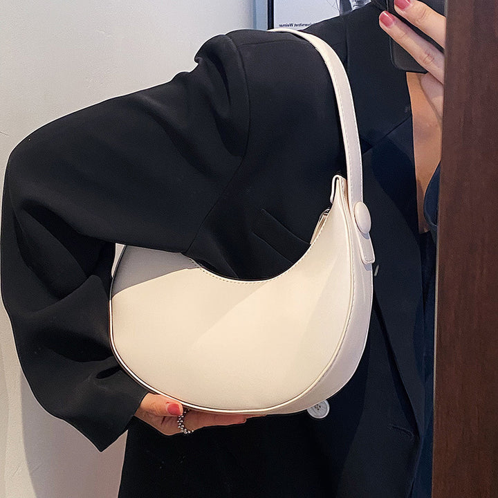 Damen Designertasche mit versetztem Schnitt Nord Taschen