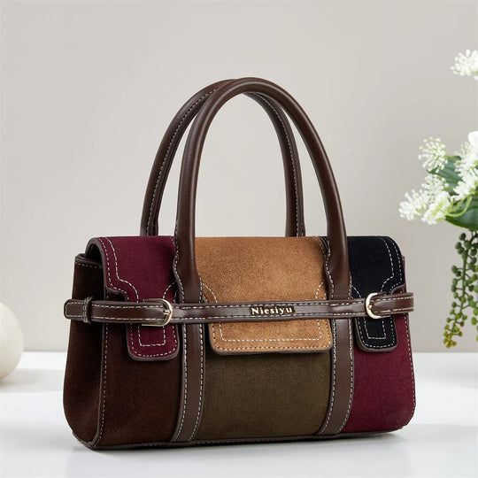 Damen dezente Handtasche aus hochwertigem Wildleder mit strukturiertem Design und dekorativem Tragegurt Nord Taschen