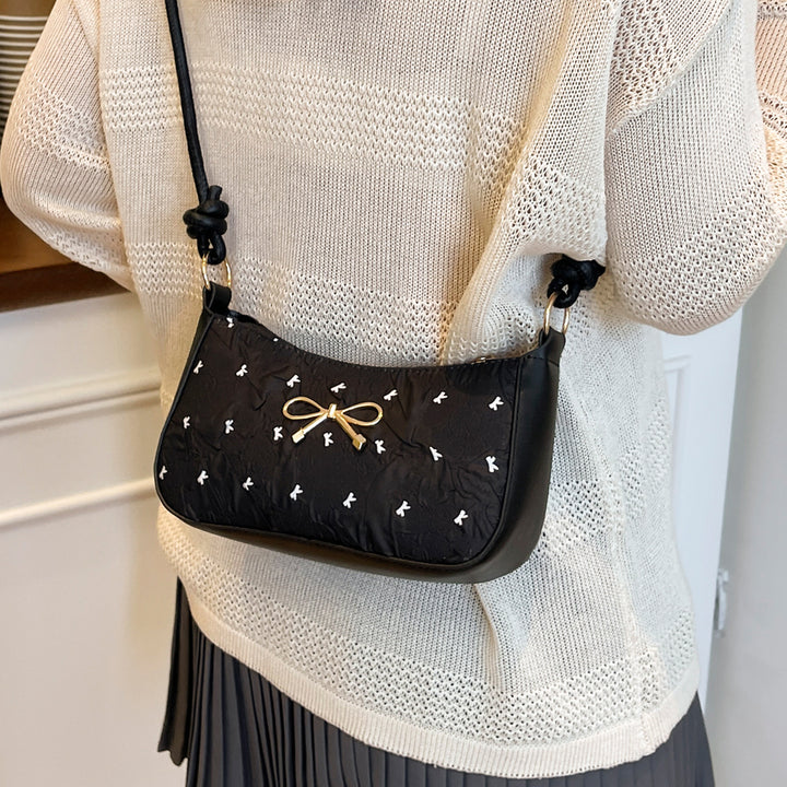 Damen Handtasche mit verspieltem Detail Nord Taschen