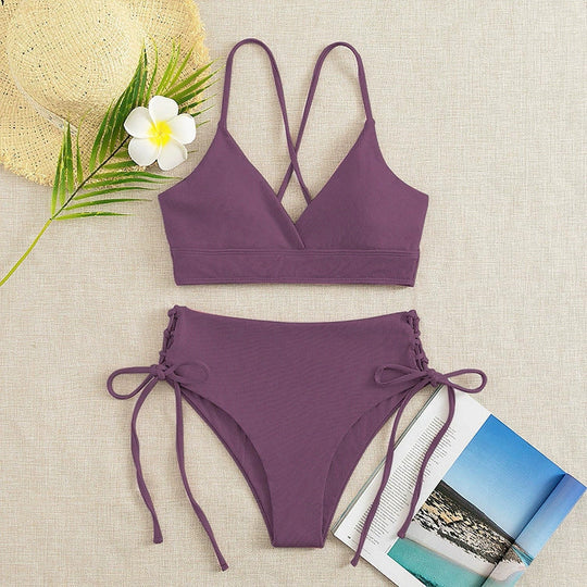 Damen Triangel-Bikini mit raffinierten Kordeldetails