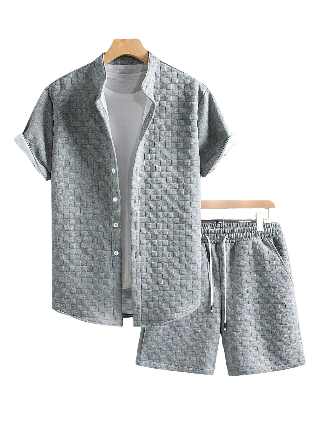 Herren nan zweiteiliges Sommerensemble mit Stehkragen-Hemdjacke und elastischen Komfort-Shorts in geprägter Karo-Textur - Arvani