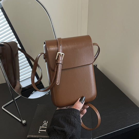 Damen Umhängetasche aus hochwertigem Kunstleder mit verstellbarem Schulterriemen Nord Taschen