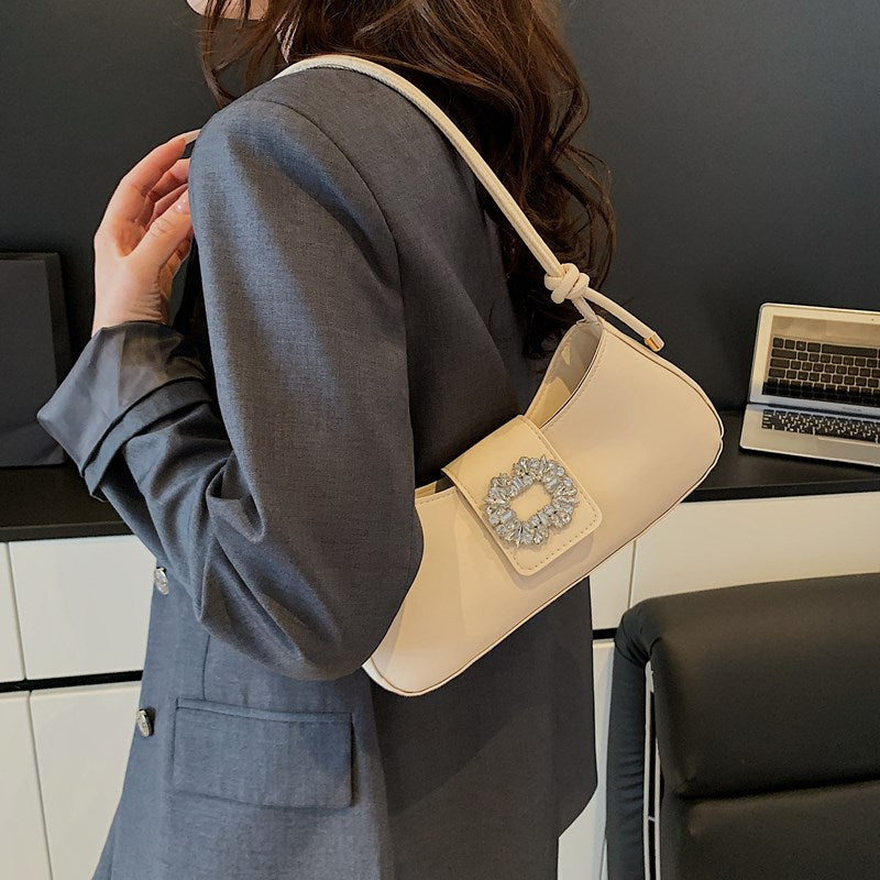 Damen modische Schultertasche mit funkelndem Clipverschluss Nord Taschen