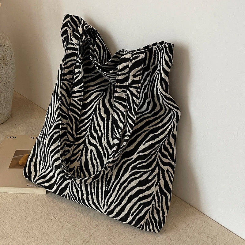 Damen Jute-Shopper mit trendigem Leopardenmuster Nord Taschen