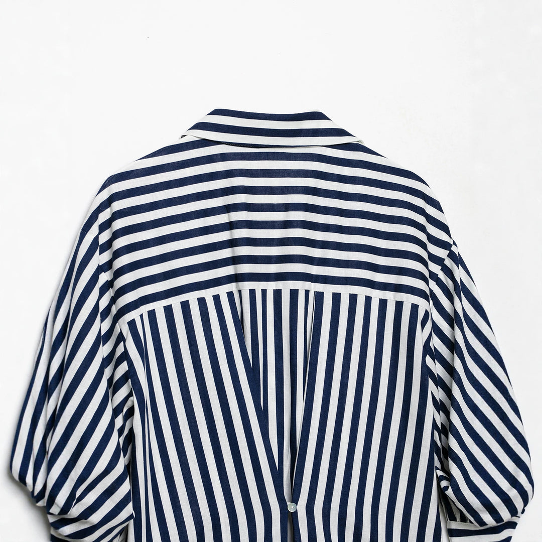 Damen Oversized Hemdbluse mit maritimem Nadelstreifen und dreiviertellangen Ballonärmeln Nord Taschen