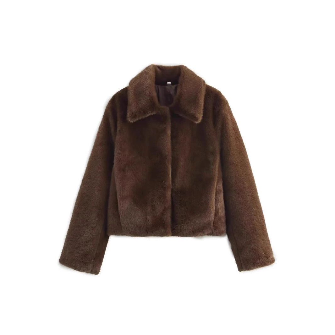 Damen Kurze Boxy-Kunstpelzjacke mit Hemdkragen und dichter Hochflorstruktur Nord Taschen