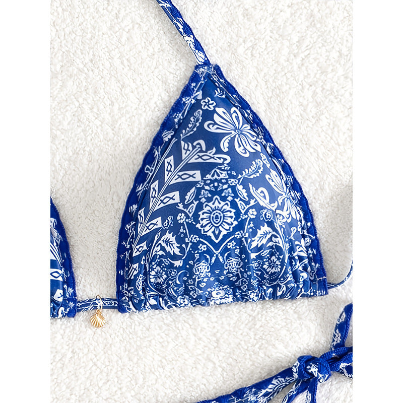 Damen Triangel-Bikini mit verspieltem Floral-Muster und eleganten Bänder