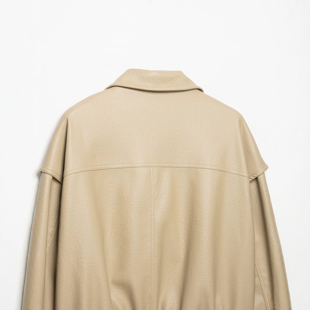 Damen Kurzjacke aus Kunstleder mit breitem Revers und gerafftem Saum Nord Taschen