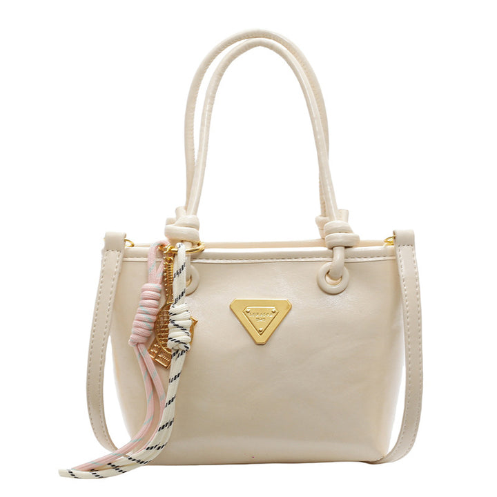 Damen Mini-Handtasche mit edlen Details und praktischem Umhängeriemen | Nord Taschen