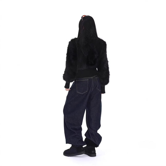 Damen Kurze Kunstpelz-Bomberjacke mit kastiger Silhouette und Zipper-Detail Nord Taschen