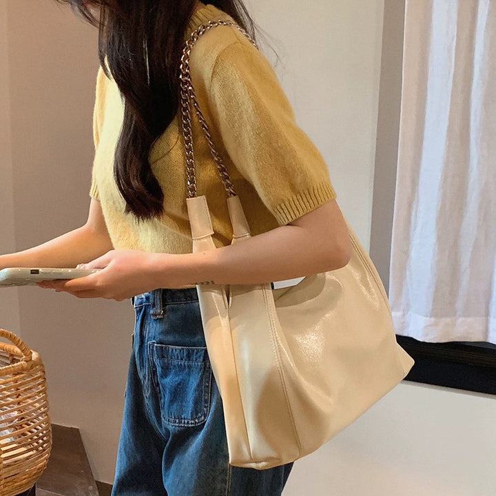 Damen Hobo-Tasche mit eleganter Kettenakzent Nord Taschen