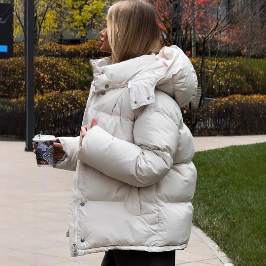Damen Kurze winddichte Stepp‑Pufferjacke mit abnehmbarer Kapuze und hohem Stehkragen Nord Taschen