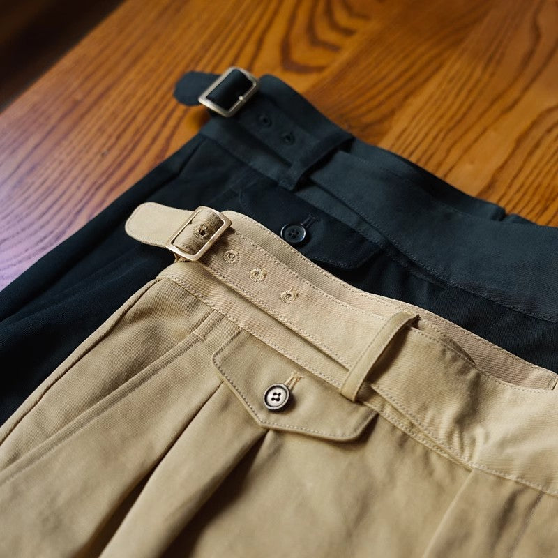 Herren Bundfaltenhose mit verstellbaren Seitenschnallen und Umschlag Nord Taschen