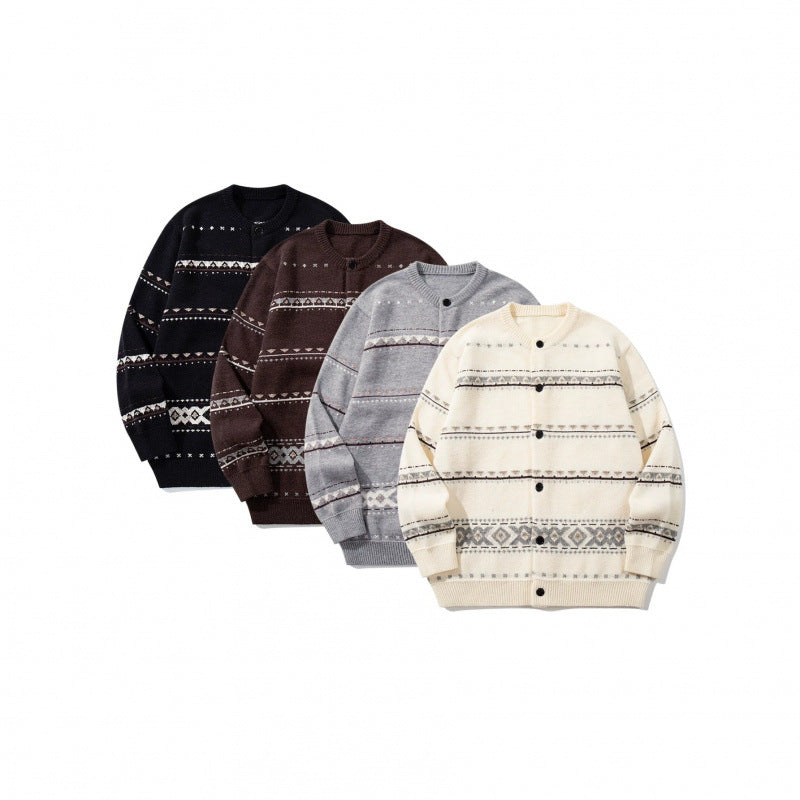 Unisex Jacquard‑Strickcardigan im Boxy‑Cut mit Rundhals und Knopfleiste Nord Taschen