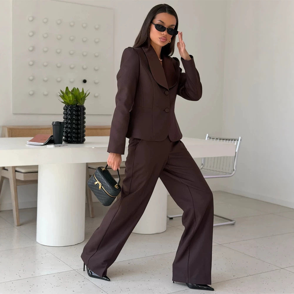 Damen Taillierter Blazer mit übergroßem Schalkragen und Hose mit hohem Bund und weitem Bein Nord Taschen
