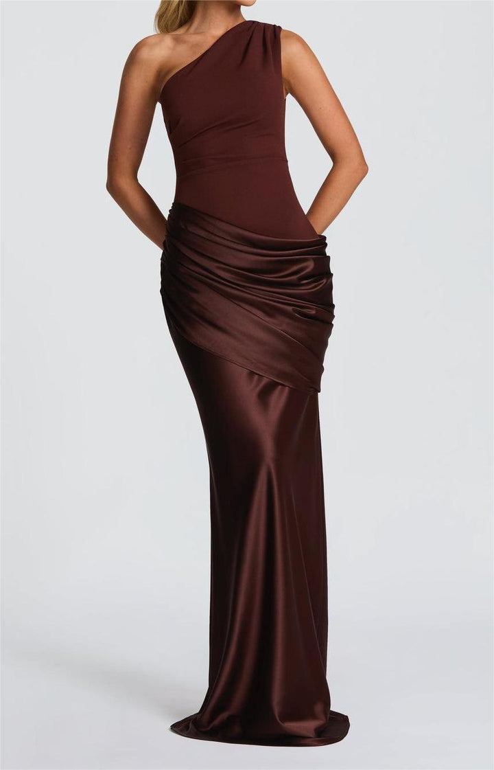 Damen Elegantes One-Shoulder Maxikleid mit raffinierten Drapierungsdetails