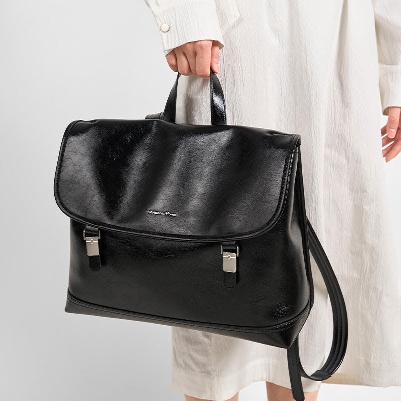 Damen Rucksack aus hochwertigem Leder mit praktischem Verschluss Nord Taschen