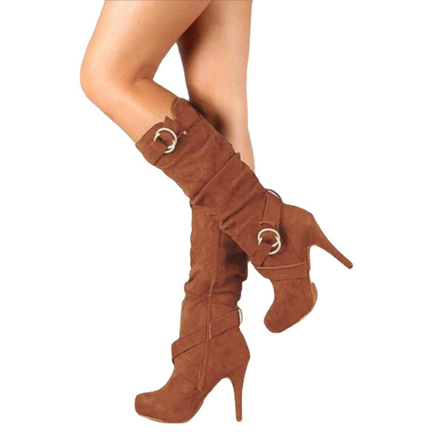 Damen  kniehohe Stiefel mit schmalem Stilettoabsatz, Plateau und dekorativen Metallringen Nord Taschen