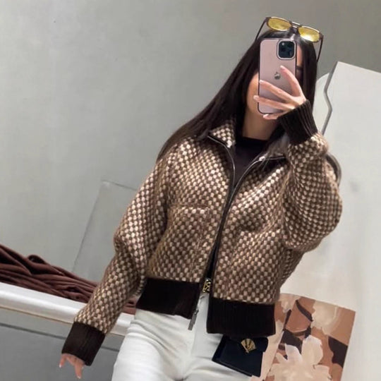 Damen Kurzgeschnittener Strick-Zipcardigan mit Kapuze und Strukturmuster Nord Taschen
