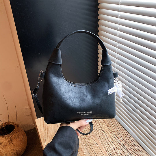 Damen Hobo-Tasche mit elegantem, geschwungenem Design und verstellbarem Schulterriemen Nord Taschen