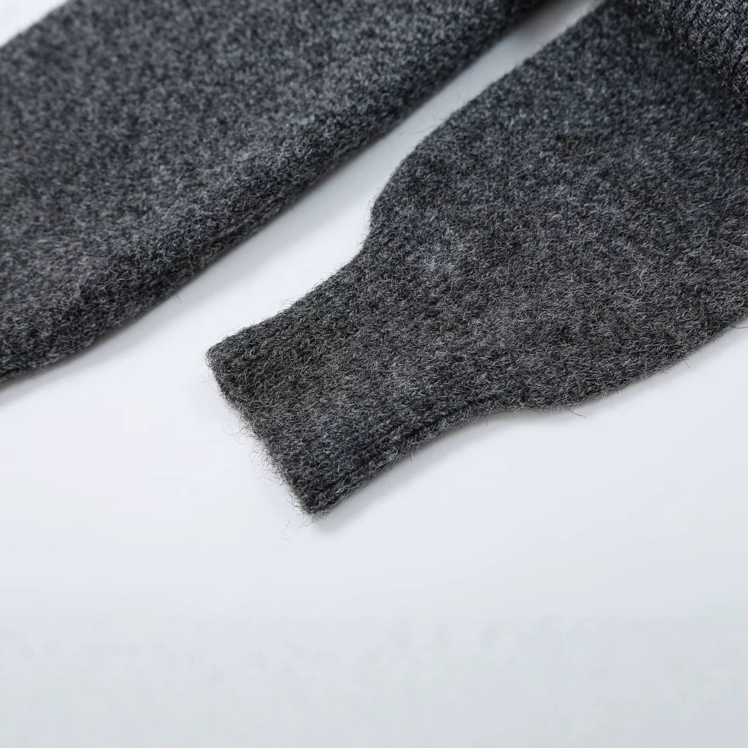 Damen Oversize Strickcardigan mit tiefem V Ausschnitt und Rippbund Nord Taschen