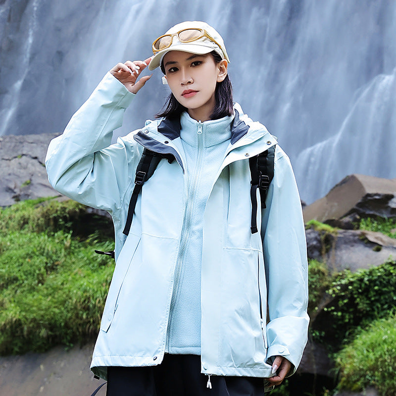 Damen technische Mehrlagen-Hardshell-Regenjacke mit verstellbarer Kapuze, Brustriemen und wasserabweisenden Reißverschlüssen Nord Taschen