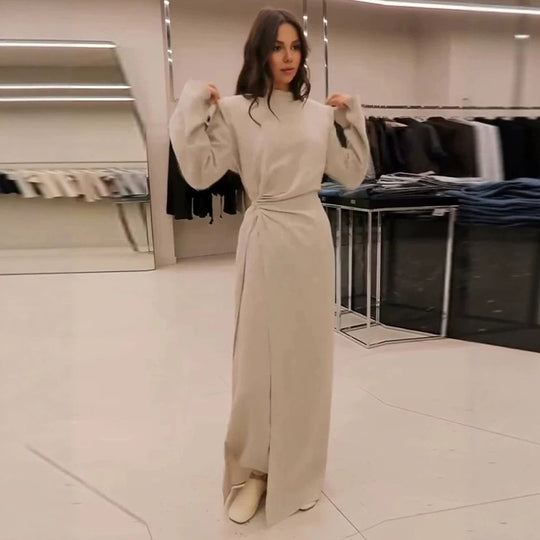 Damen Maxikleid mit taillierter Silhouette, ausgestelltem Rock und markanten Schultern Nord Taschen